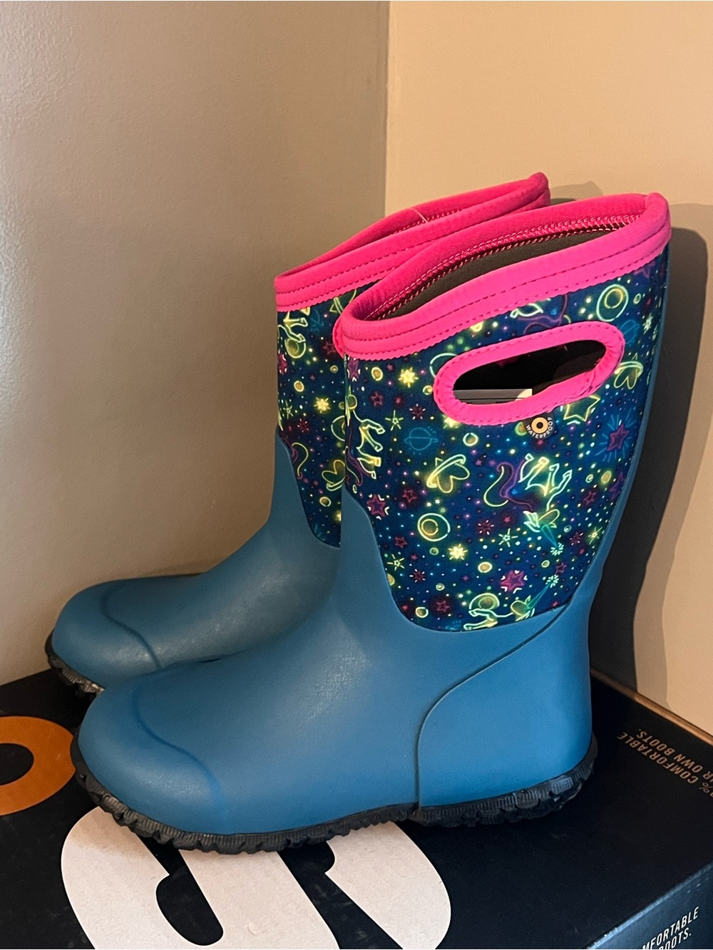 Bogs Kids Blue Snow Boots with Pink Trim & Galaxy Print Neon